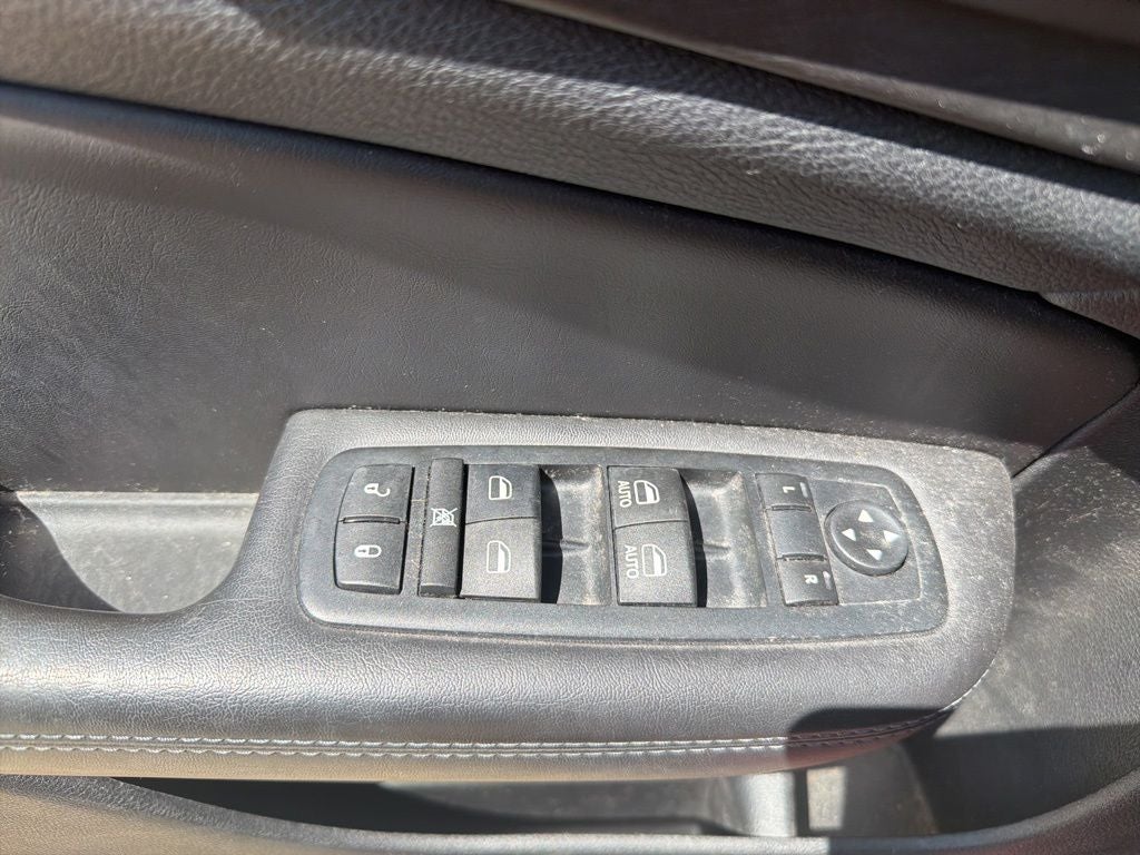 2016 Chrysler 200 S