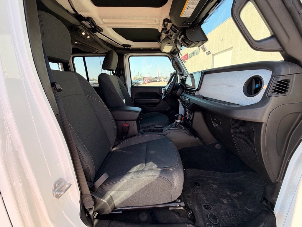 2025 Jeep Wrangler Sport S