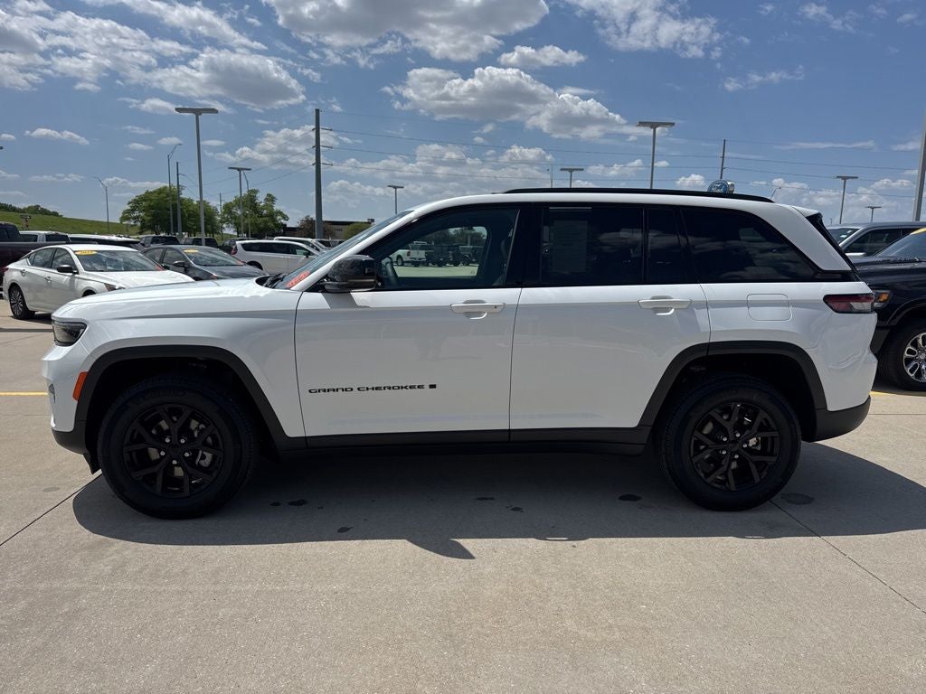 2025 Jeep Grand Cherokee Altitude