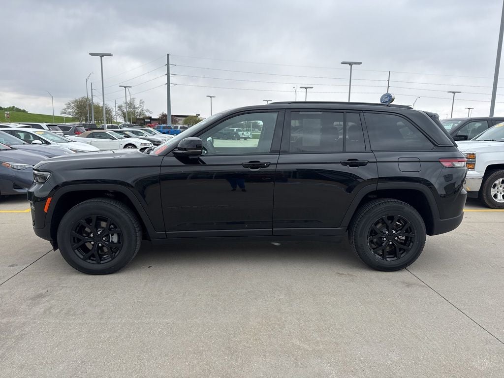 2025 Jeep Grand Cherokee Altitude