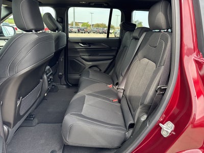 2025 Jeep Grand Cherokee Laredo X