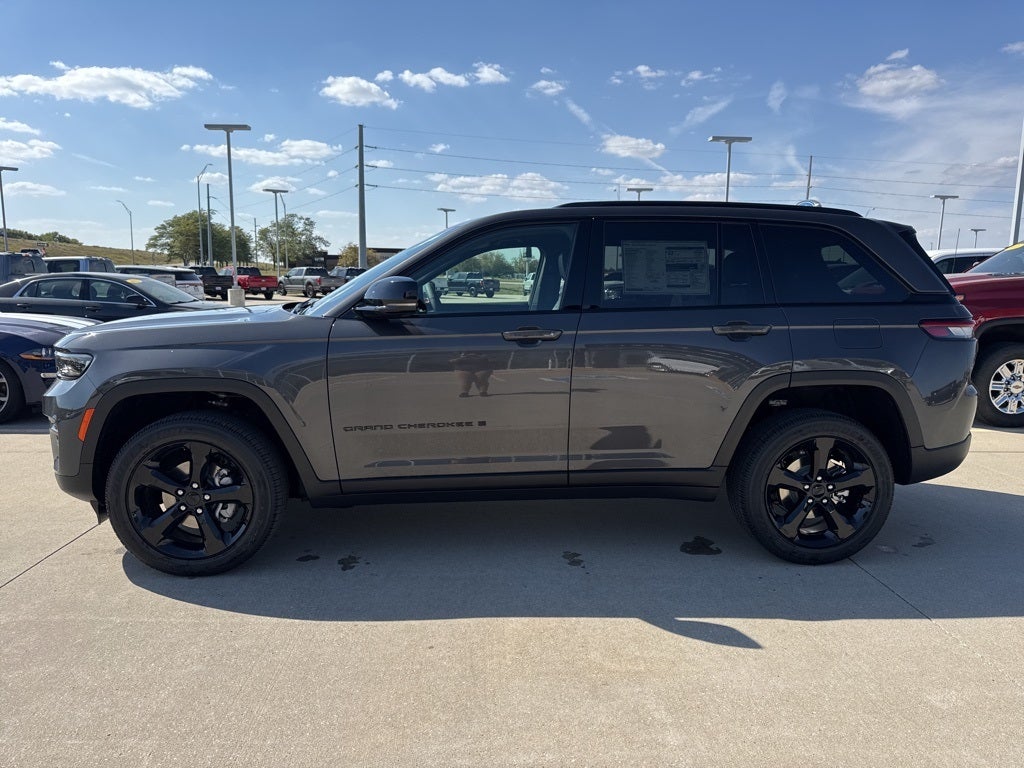 2025 Jeep Grand Cherokee Altitude X