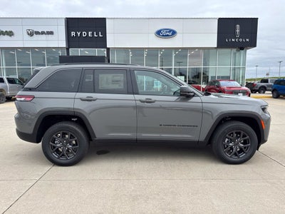 2027 Jeep Grand Cherokee Altitude