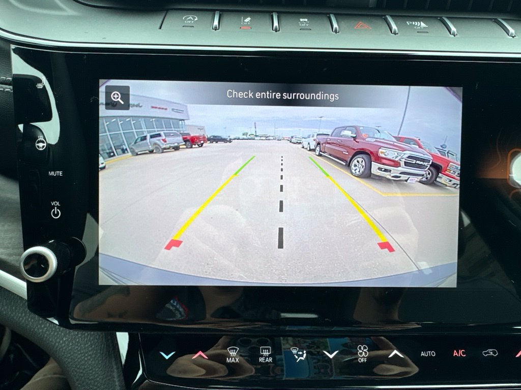 2027 Jeep Grand Cherokee Altitude