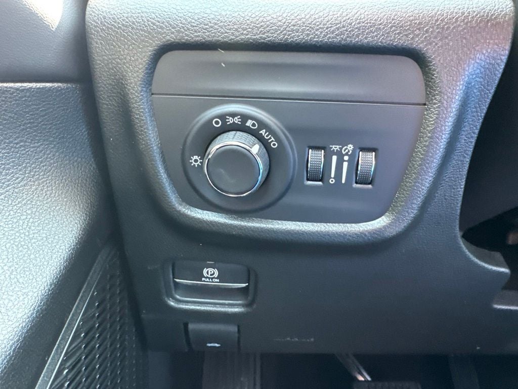 2026 Jeep Grand Cherokee Altitude