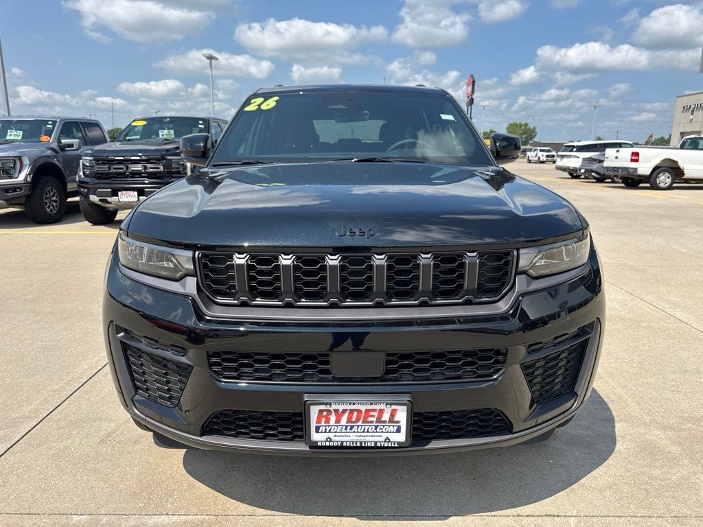 2026 Jeep Grand Cherokee Altitude
