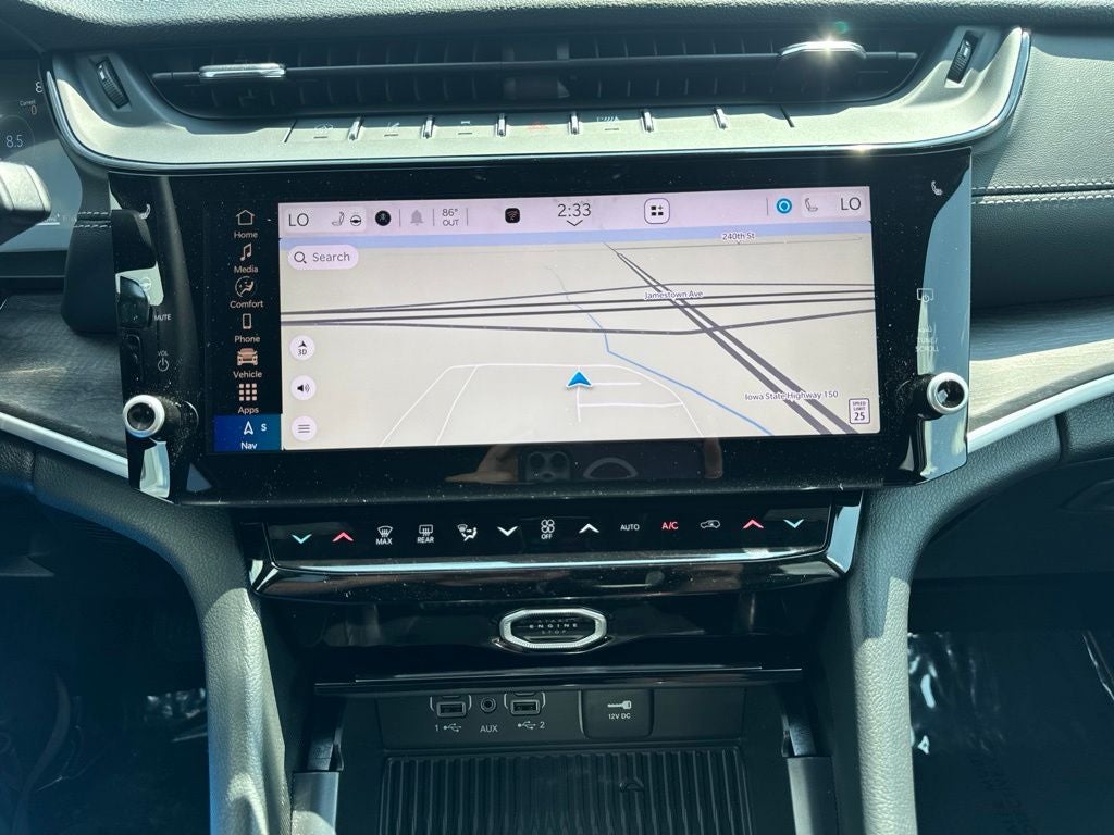2026 Jeep Grand Cherokee Altitude