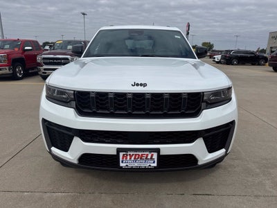 2027 Jeep Grand Cherokee Altitude