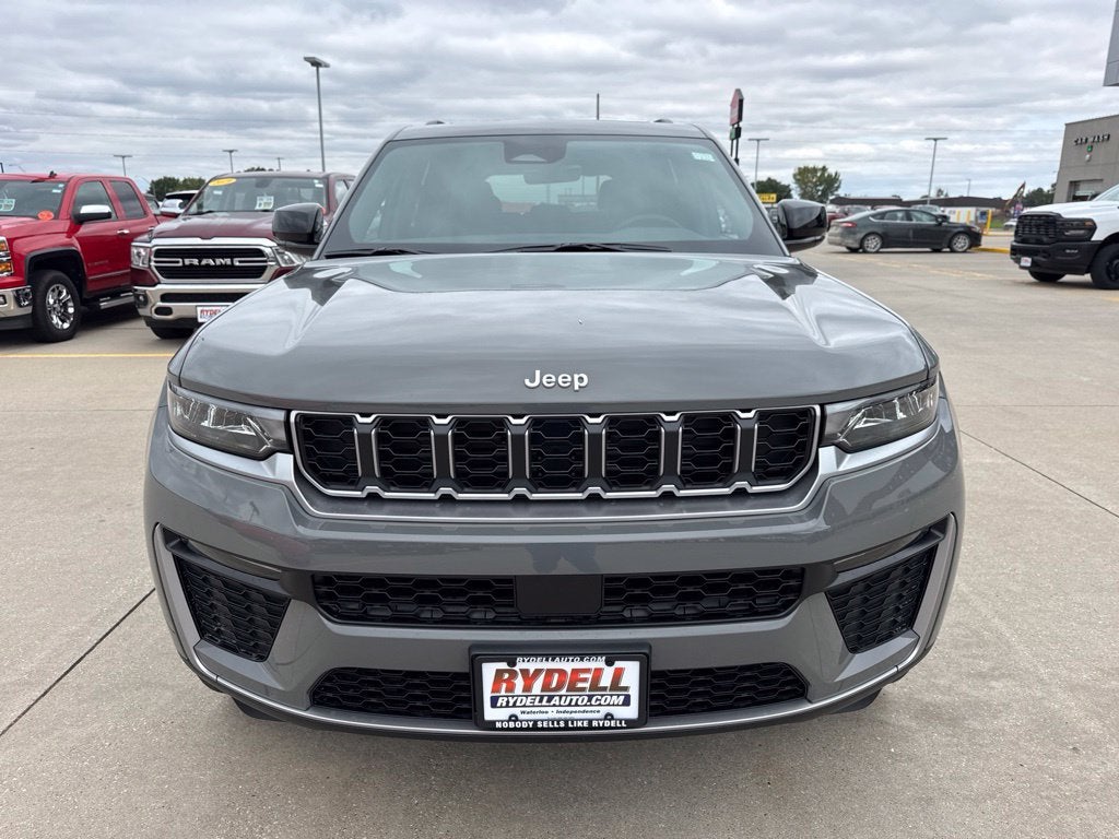 2027 Jeep Grand Cherokee Limited