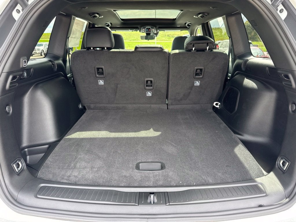 2027 Jeep Grand Cherokee Limited Reserve