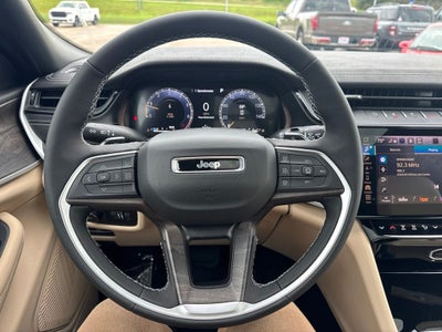 2027 Jeep Grand Cherokee Limited