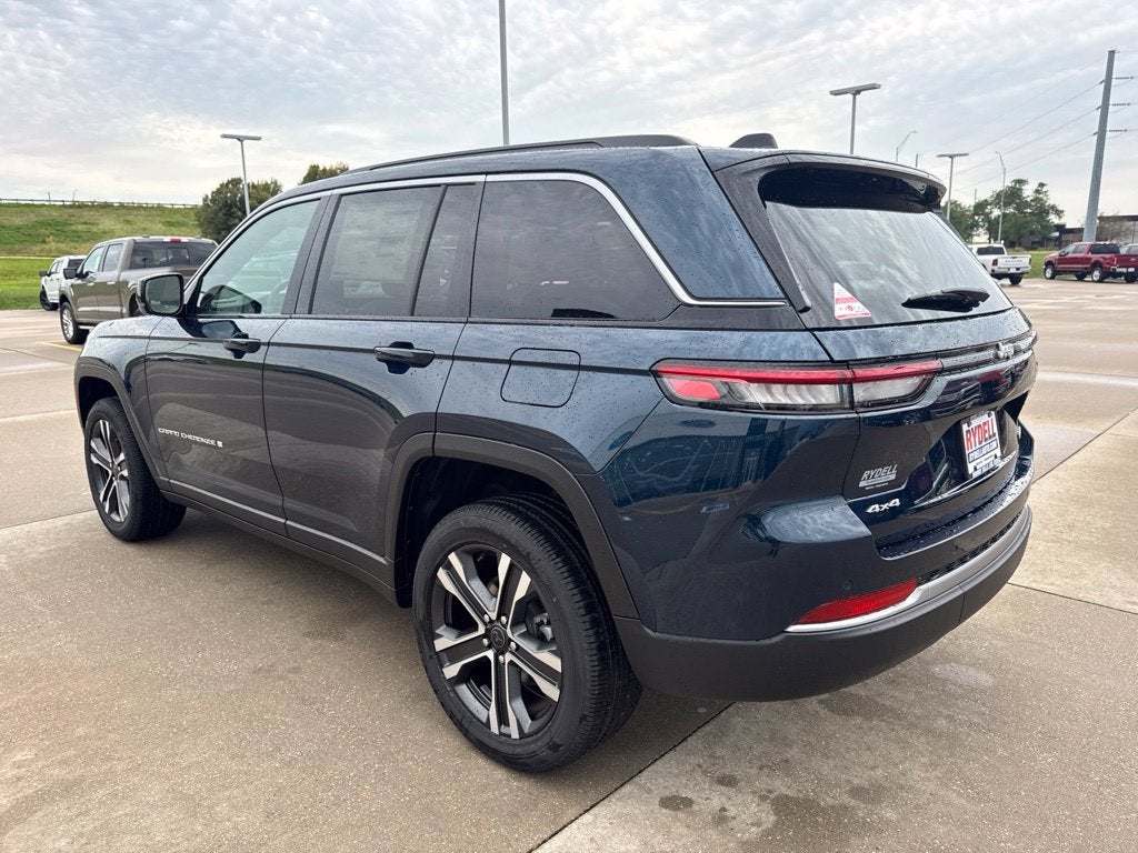 2027 Jeep Grand Cherokee Limited