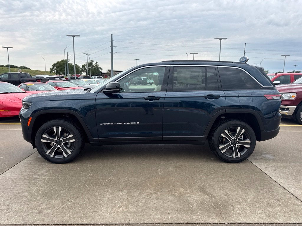 2027 Jeep Grand Cherokee Limited