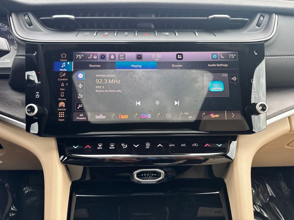 2027 Jeep Grand Cherokee Limited