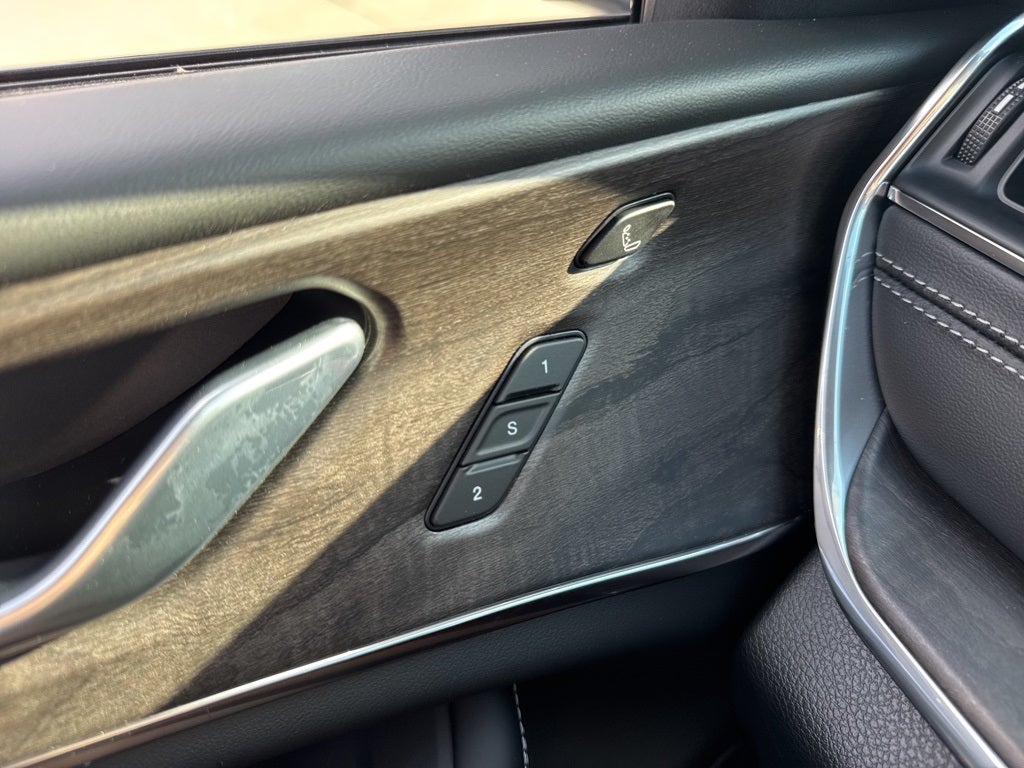 2025 Jeep Grand Cherokee L Overland