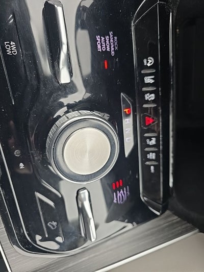 2023 Jeep Wagoneer Series III