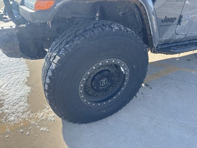 2021 Jeep Gladiator Willys