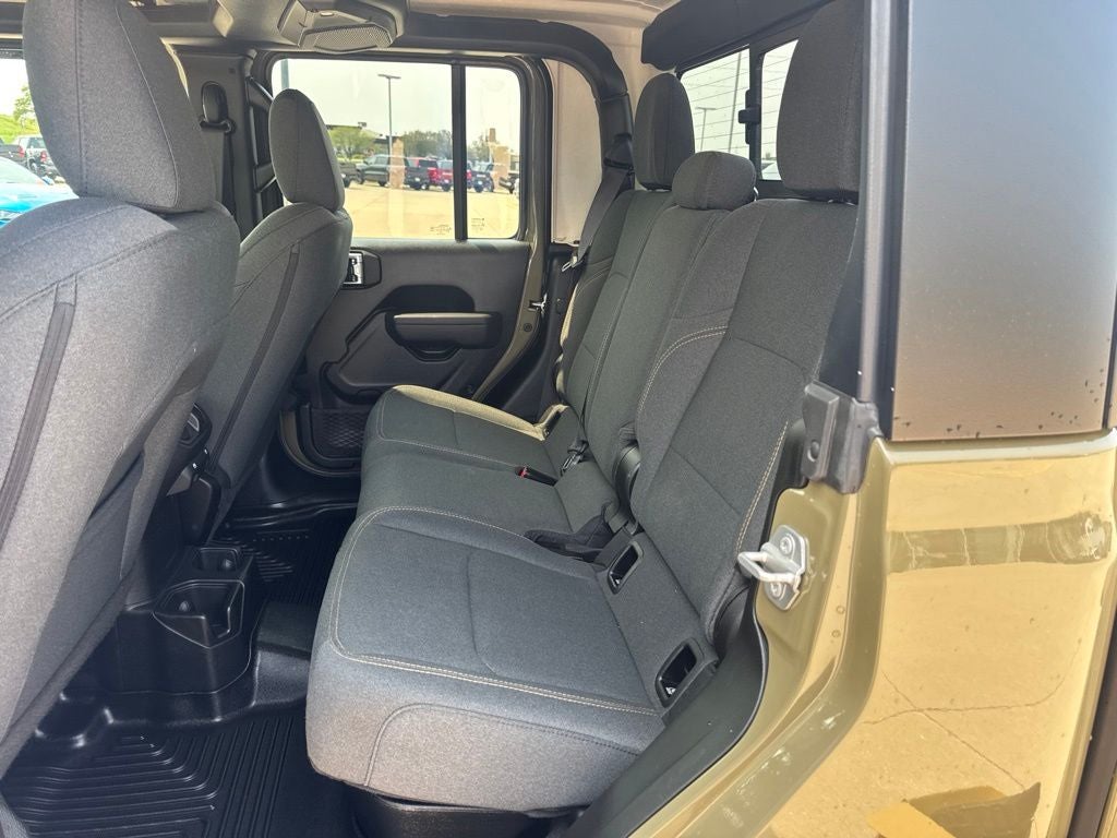 2025 Jeep Gladiator Willys