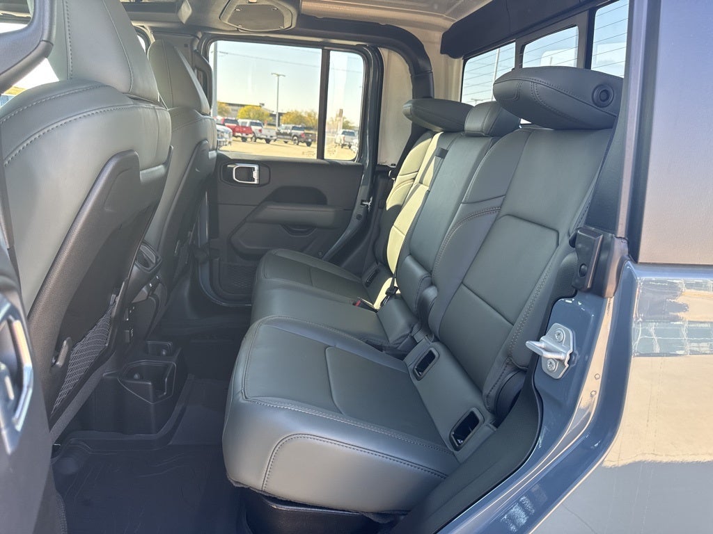 2025 Jeep Gladiator Mojave