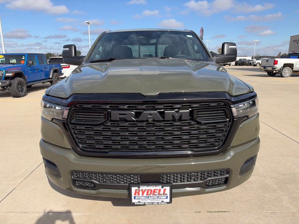 2027 RAM 1500 Big Horn/Lone Star
