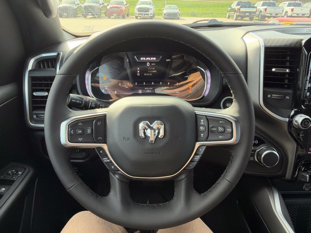 2027 RAM 1500 Big Horn/Lone Star