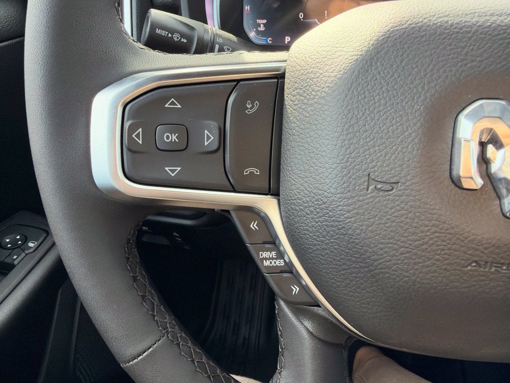 2027 RAM 1500 Big Horn/Lone Star