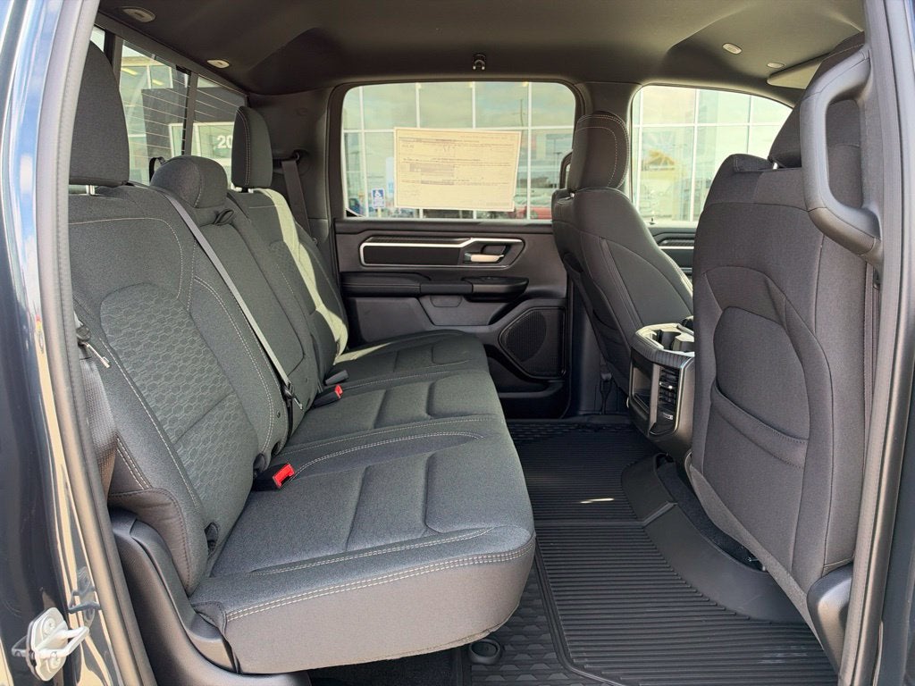 2027 RAM 1500 Big Horn/Lone Star