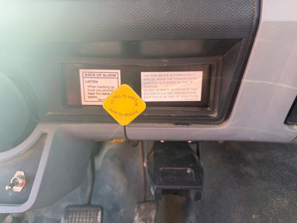 1998 Ford F-750SD XL