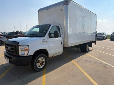 2018 Ford E-350SD Base Cutaway