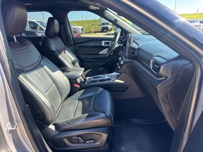 2020 Ford Explorer Platinum
