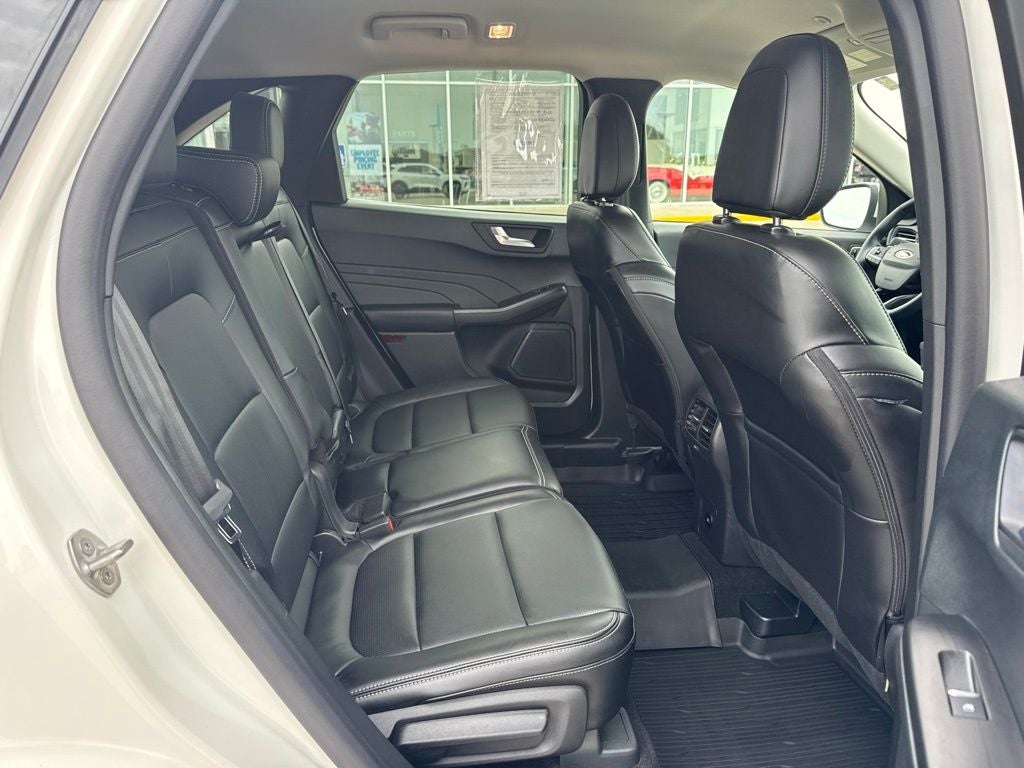 2026 Ford Escape Platinum