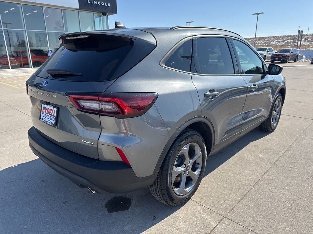 2025 Ford Escape ST-Line