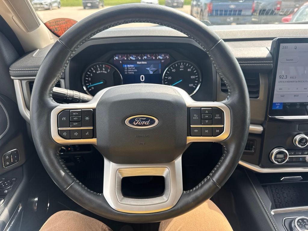 2023 Ford Expedition Max XLT