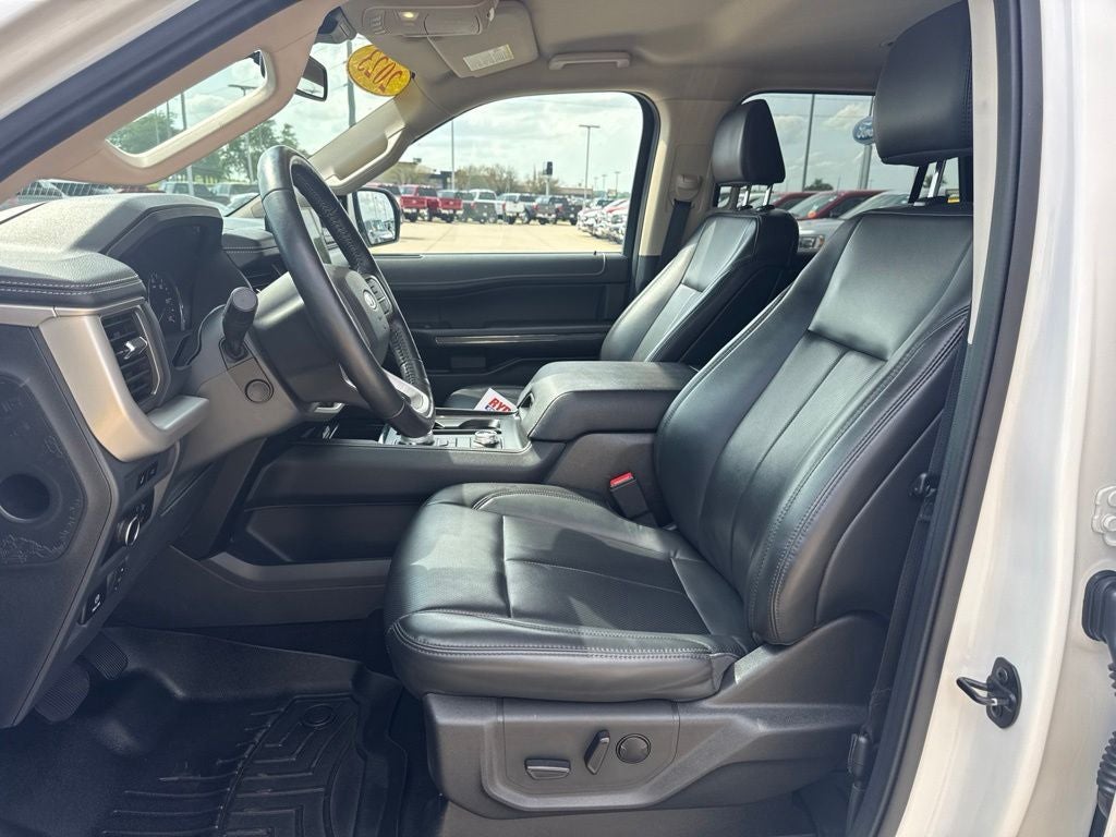 2023 Ford Expedition Max XLT