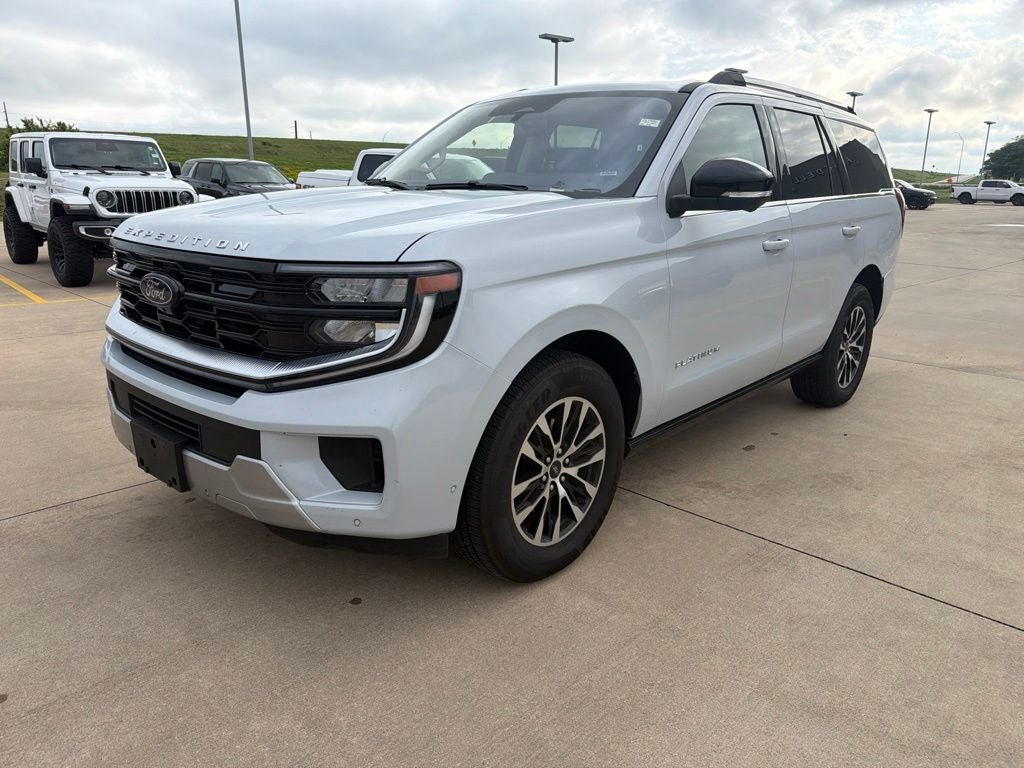 2025 Ford Expedition Platinum
