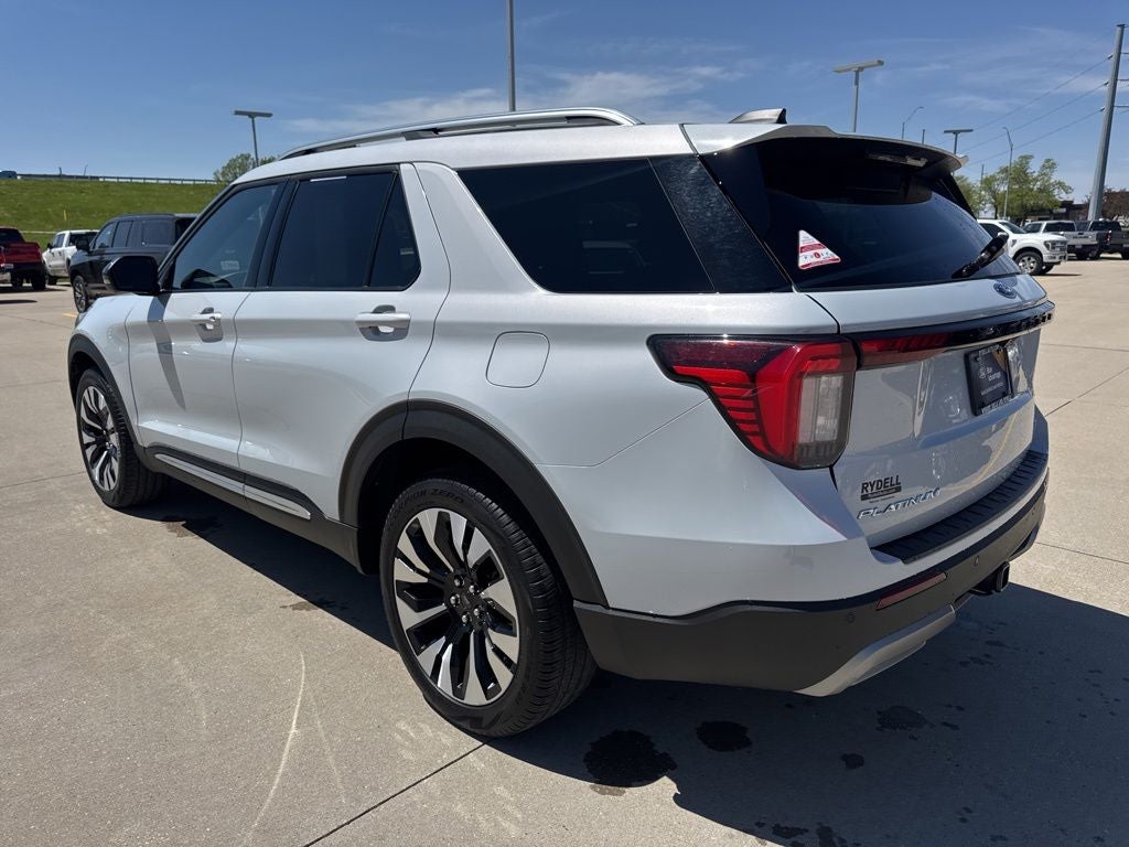 2025 Ford Explorer Platinum