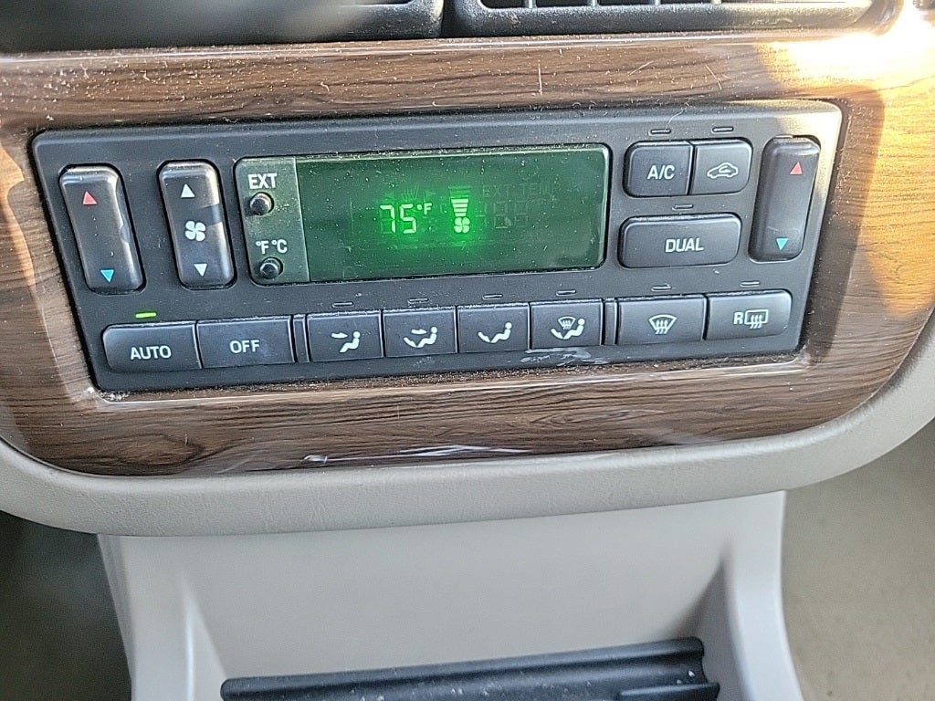 2004 Ford Explorer Eddie Bauer