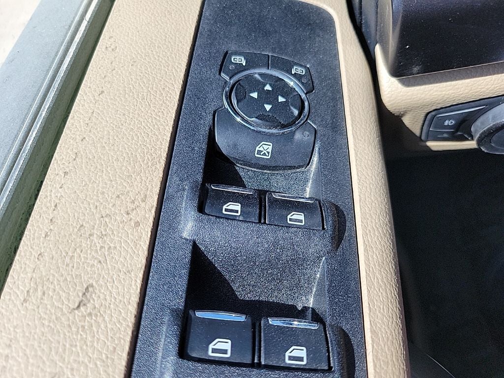 2017 Ford F-350SD XLT DRW