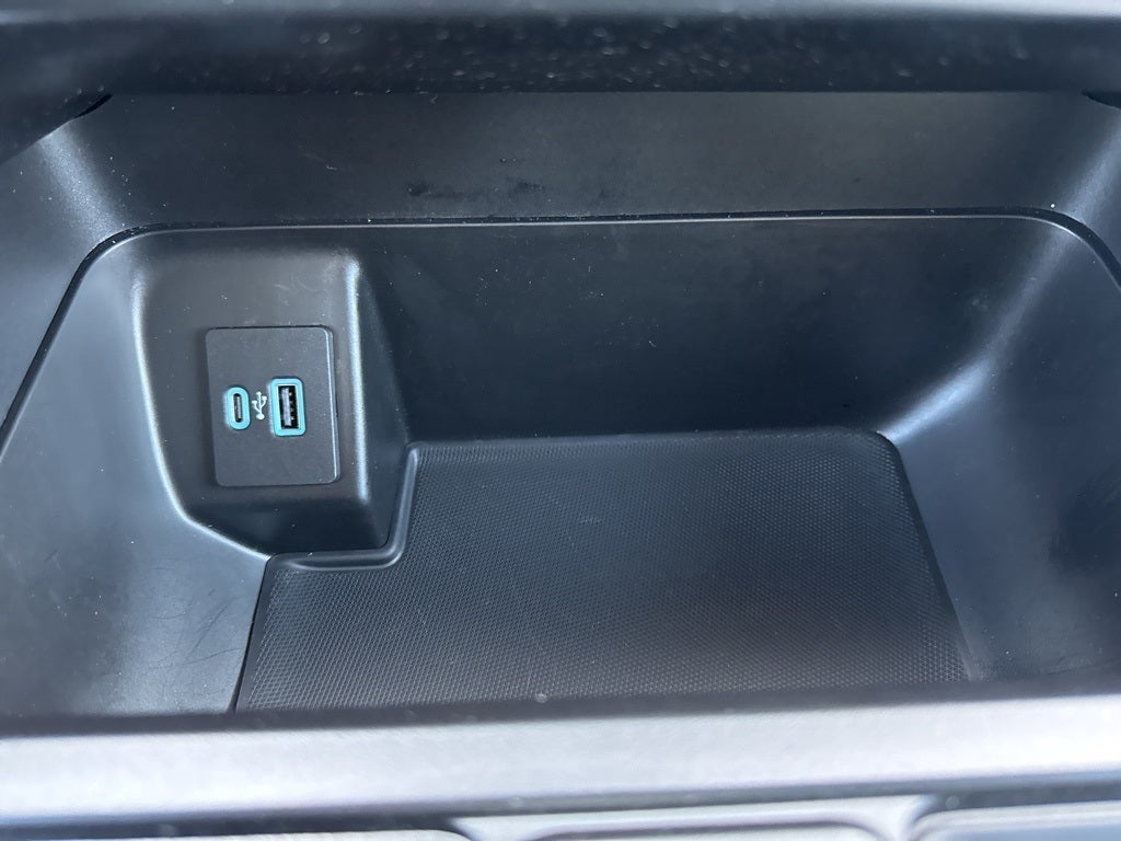 2022 Ford F-150 Lightning Pro