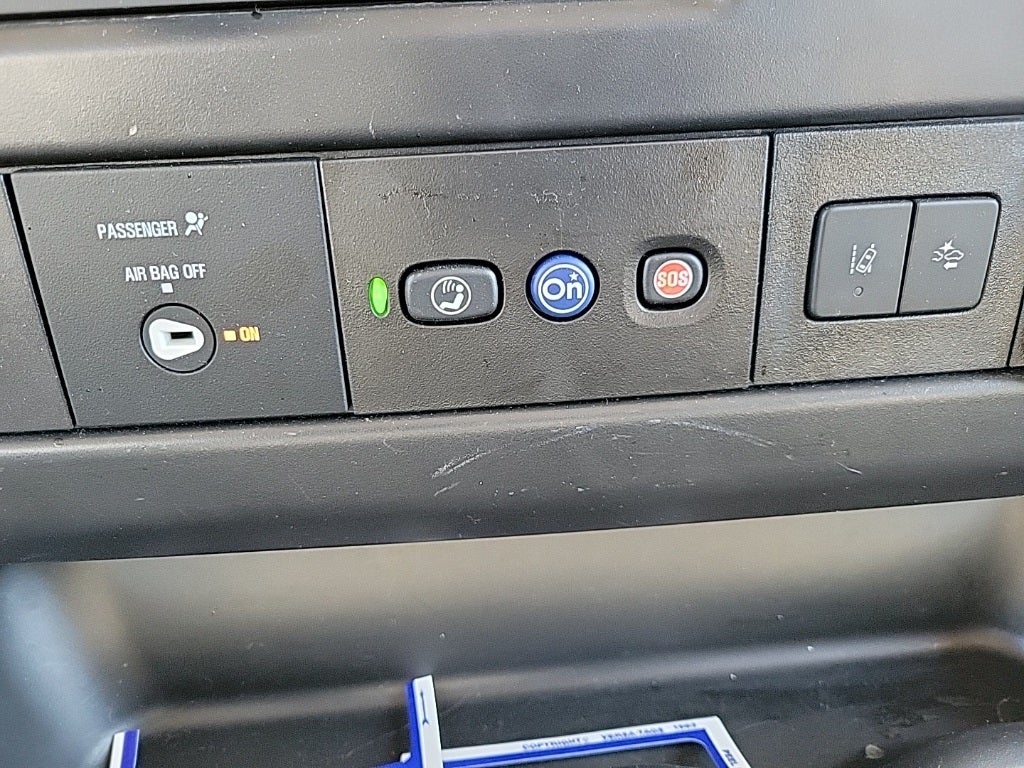 2025 Chevrolet Express 3500 LT Passenger