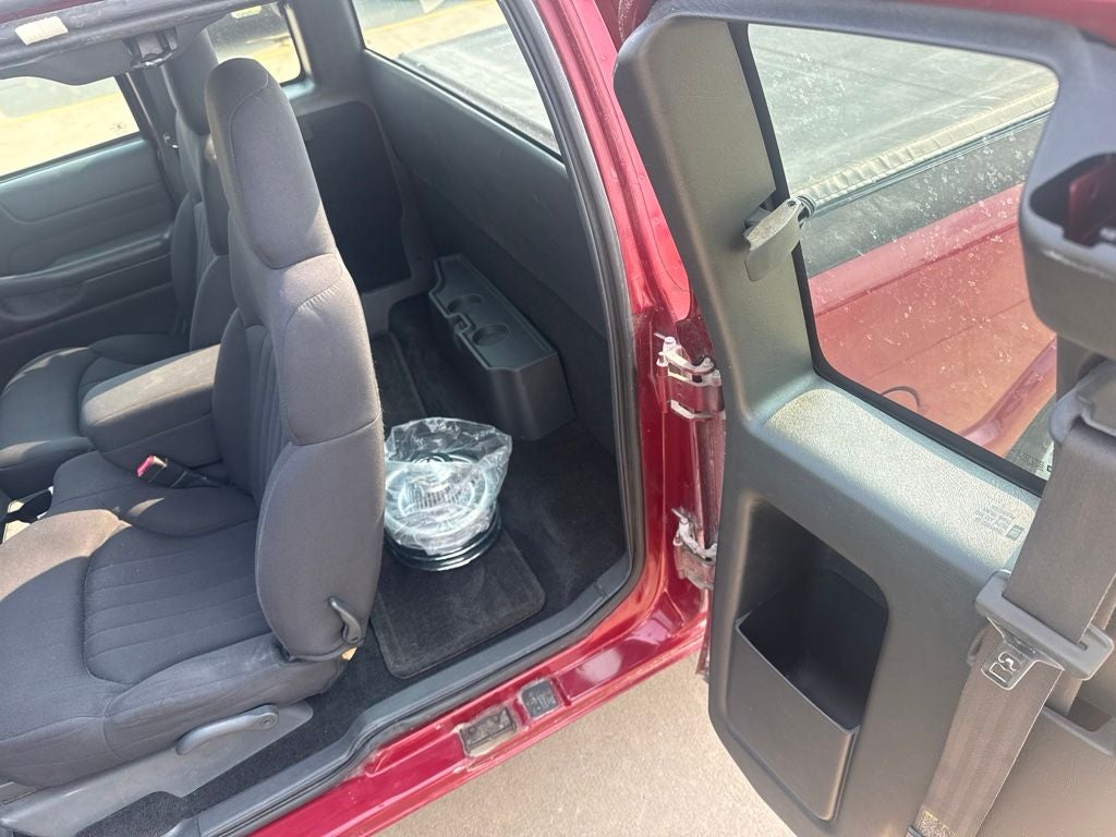 2003 Chevrolet S-10 LS