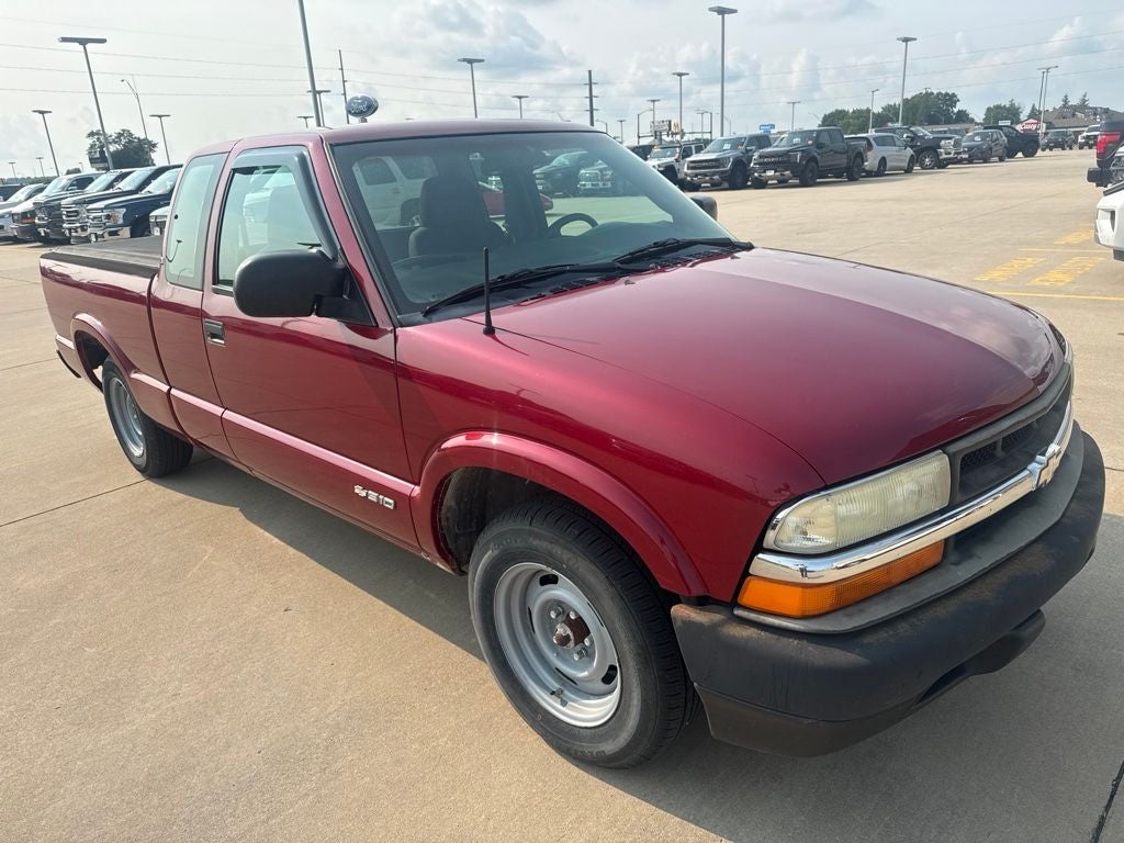 2003 Chevrolet S-10 LS