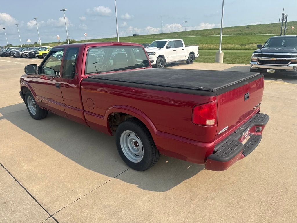 2003 Chevrolet S-10 LS