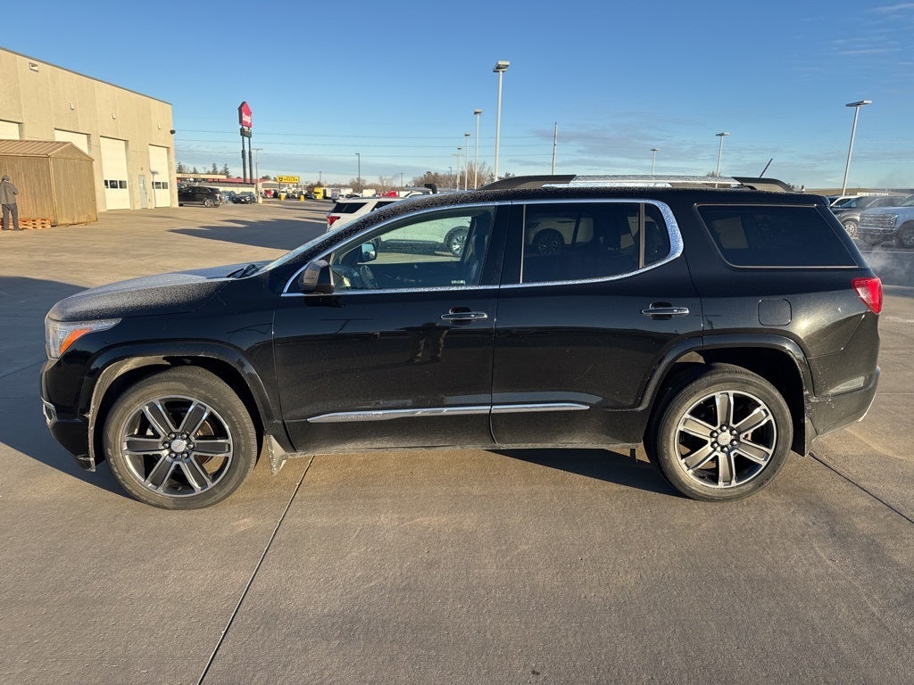 2019 GMC Acadia Denali