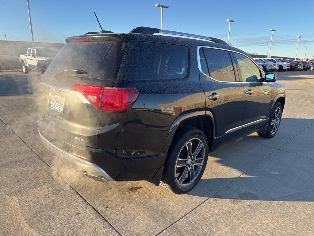 2019 GMC Acadia Denali