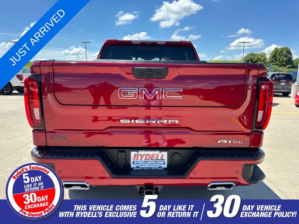 2023 GMC Sierra 1500 AT4