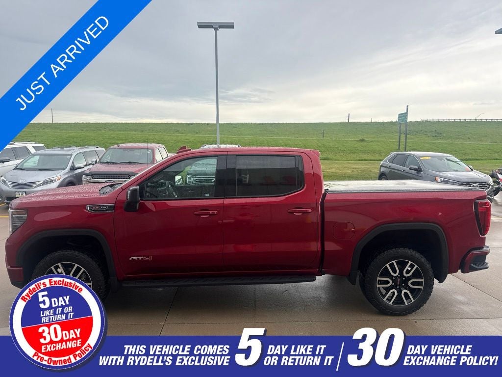 2023 GMC Sierra 1500 AT4