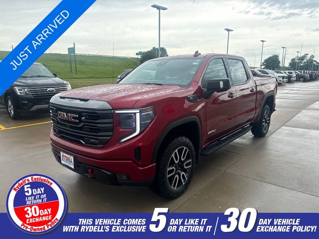 2023 GMC Sierra 1500 AT4