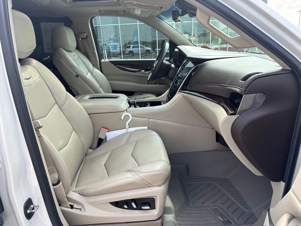 2017 Cadillac Escalade Premium Luxury