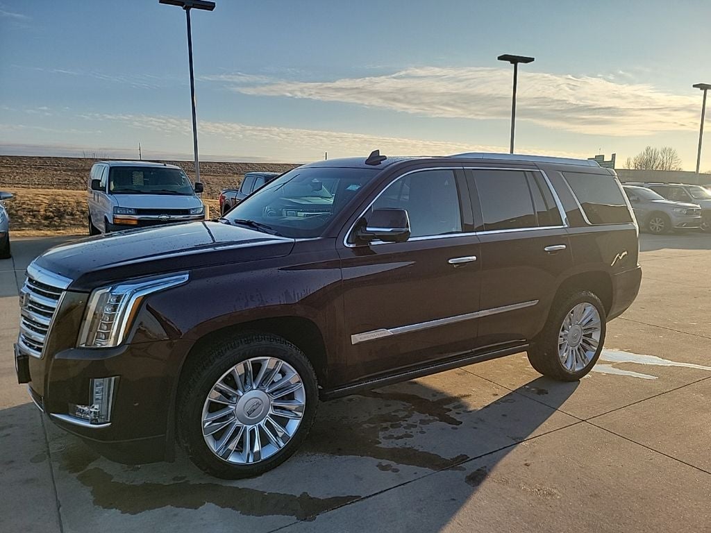 2017 Cadillac Escalade Platinum Edition